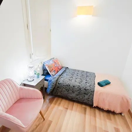 Bcn Private - La Rambla Pf Albergue